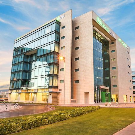 Ibis Styles Dubai Jumeira Exterior photo