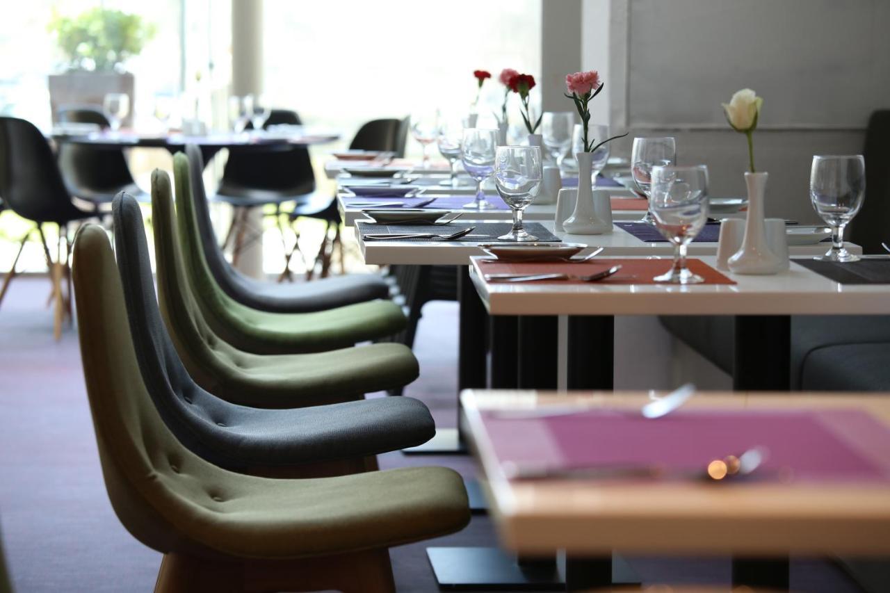 Ibis Styles Dubai Jumeira Exterior photo