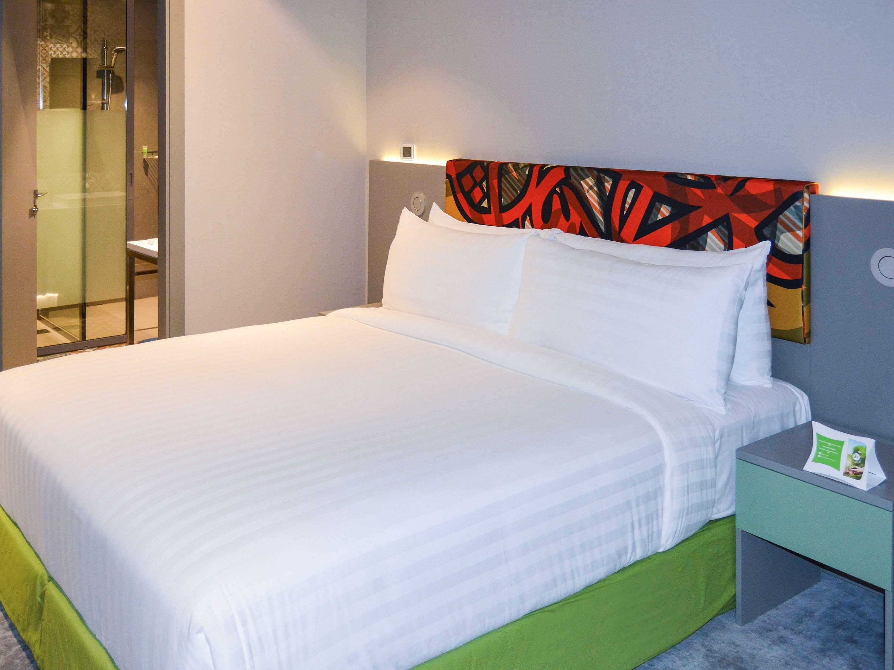 Ibis Styles Dubai Jumeira Exterior photo