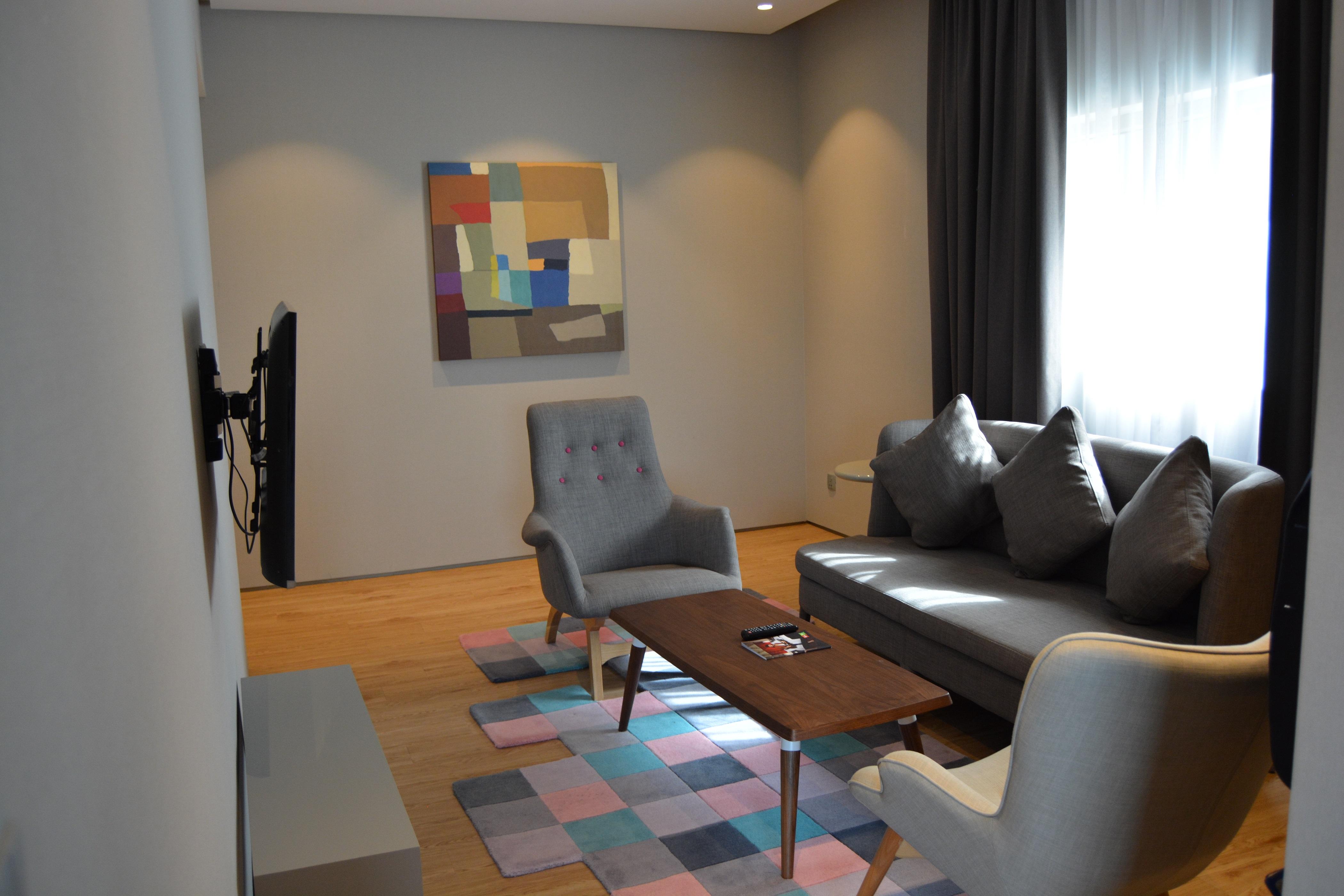 Ibis Styles Dubai Jumeira Exterior photo