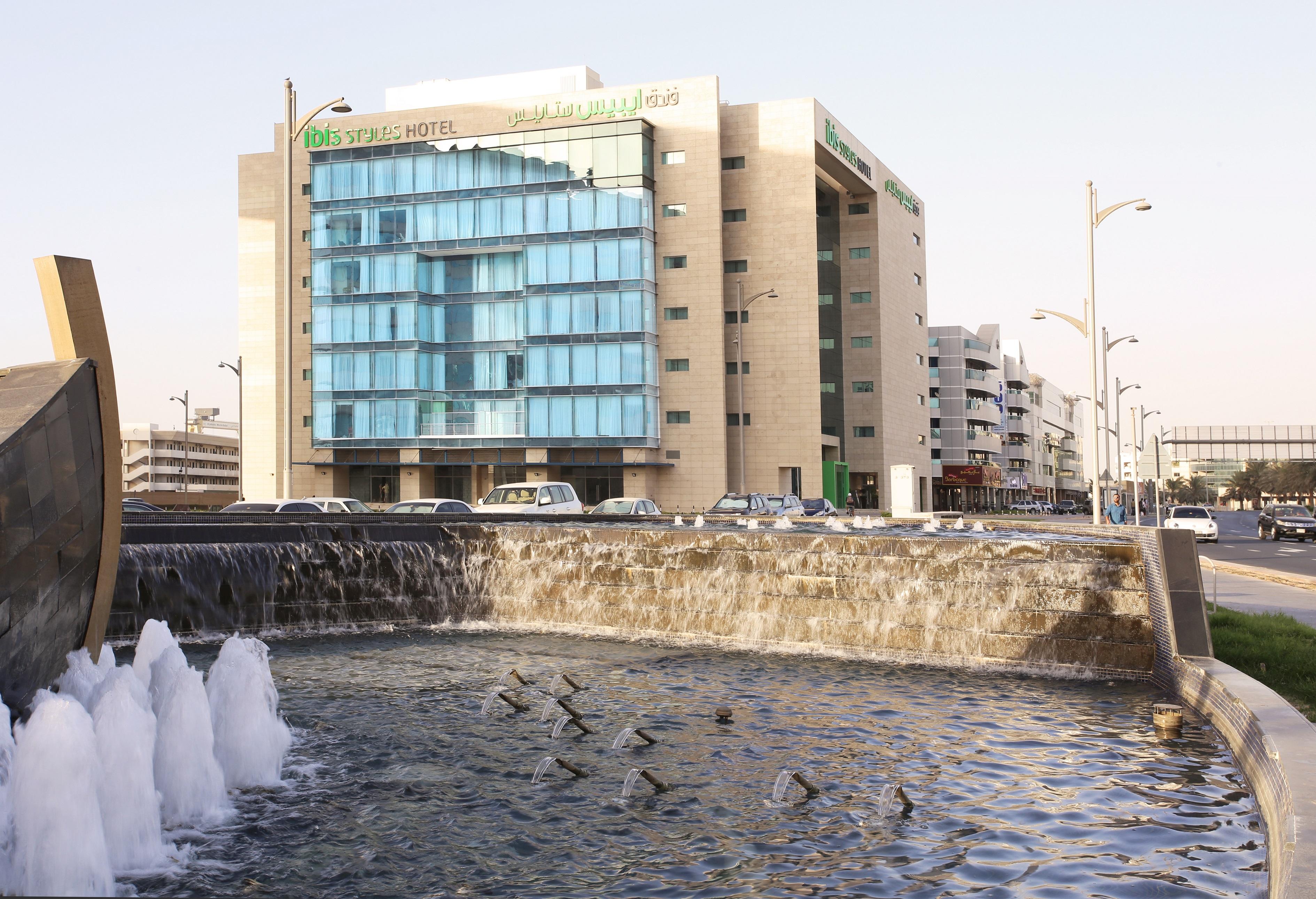 Ibis Styles Dubai Jumeira Exterior photo