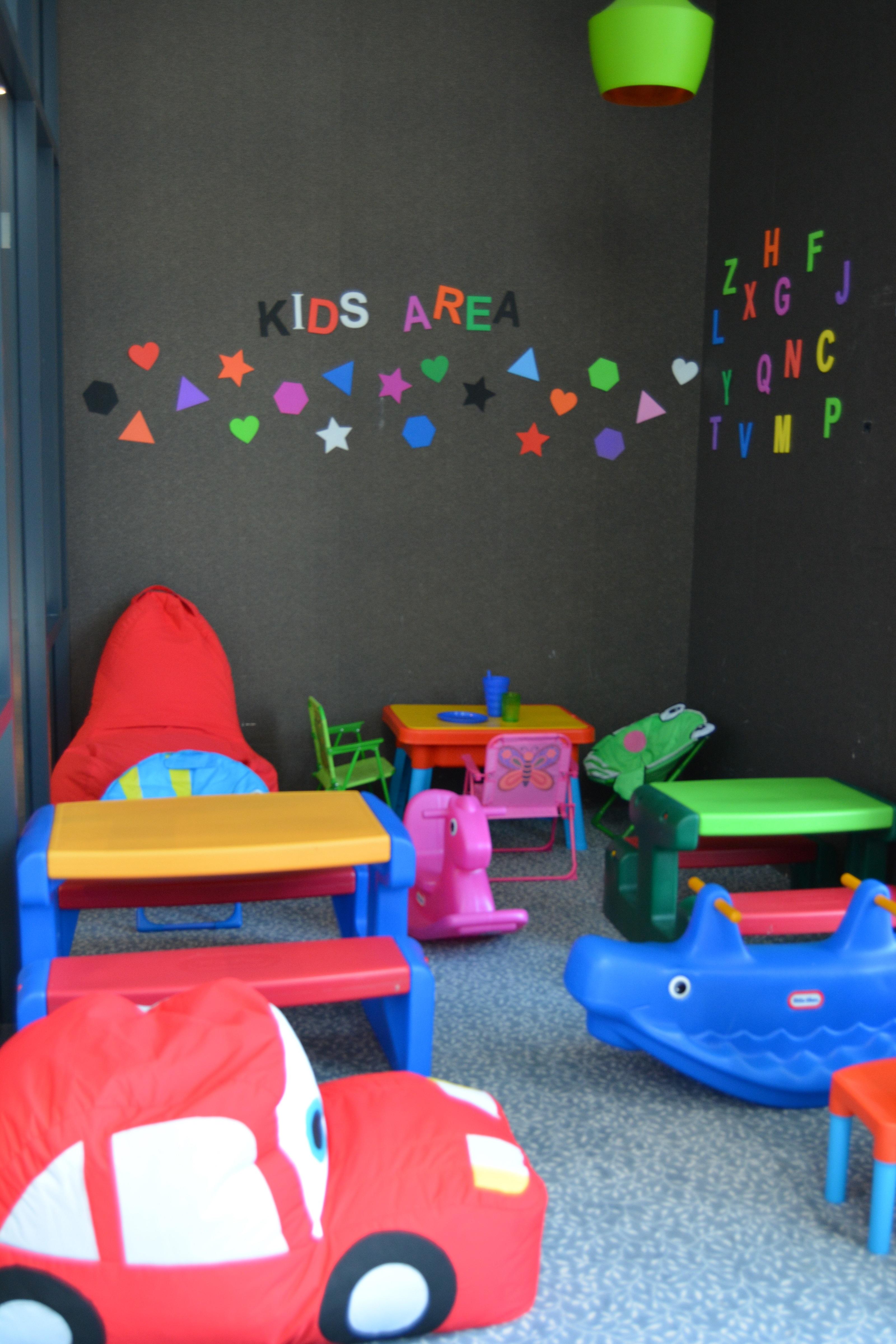 Ibis Styles Dubai Jumeira Exterior photo